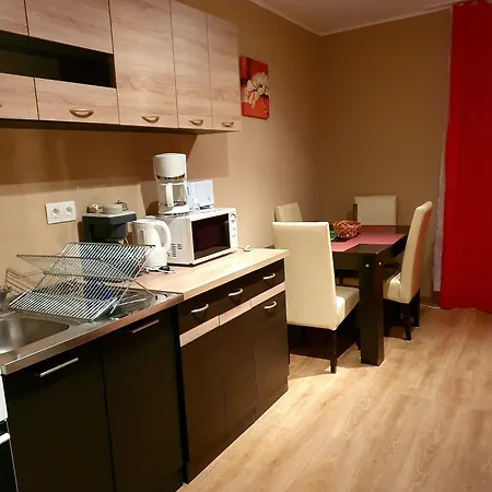Lägenhet Darnay Apartmanhaz *